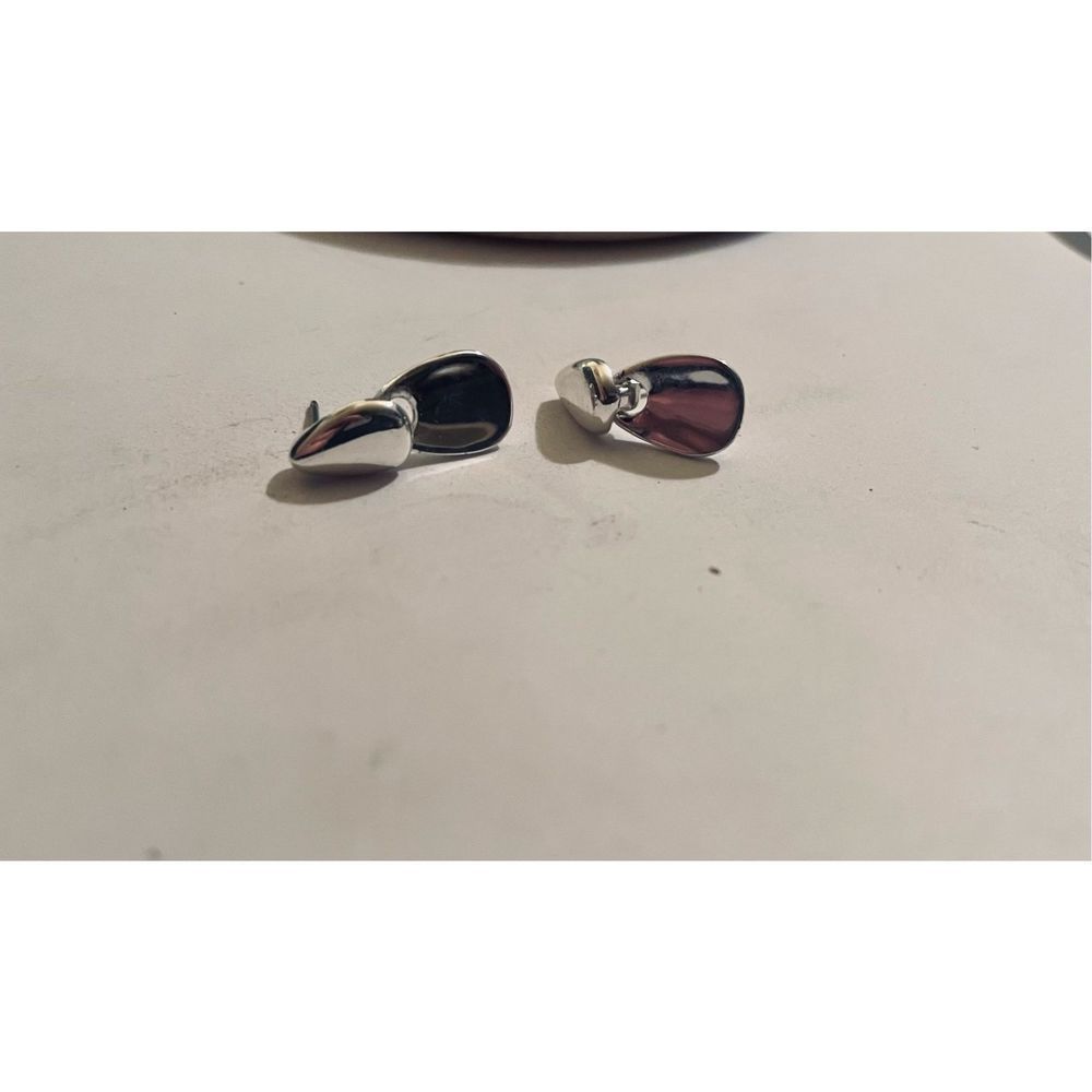 Pretty purple drop EARRINGS